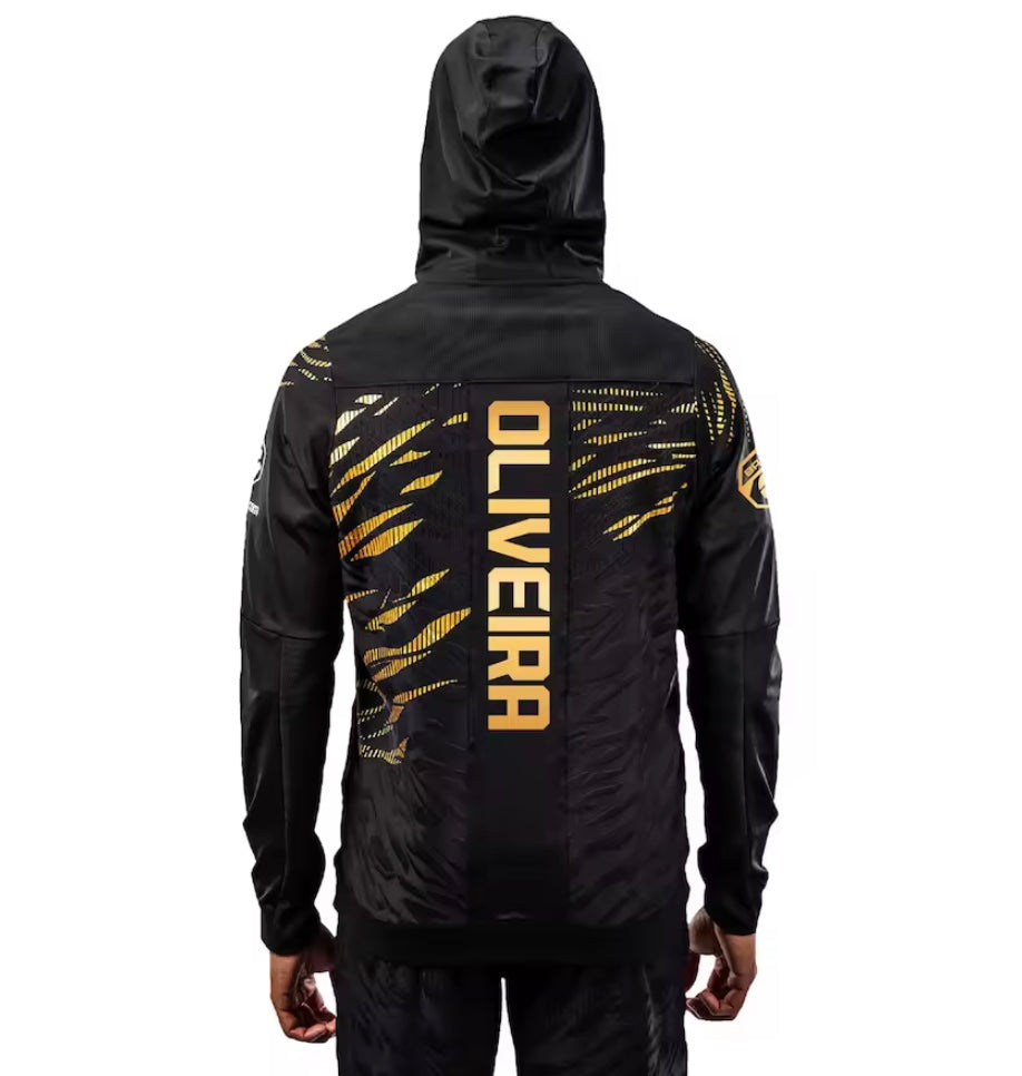 Sudadera Oficial UFC – Estilo y Rendimiento para Verdaderos Fans